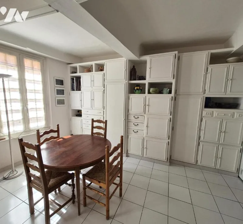 Appartement lumineux au cœur de Grasse — photographie 2