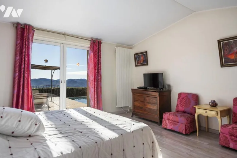Villa avec vue mer et lac — photographie 5